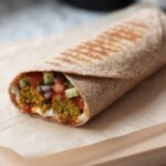 wrap z falafelami