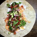 Wrapy z falafelami i warzywami na ostro