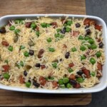 Zapiekanka z ryżem kurczakiem i warzywami