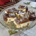 sernik mojej teściowej na kryształowej paterze w kawałkach