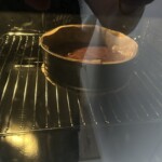 w piekarniku piecze się spód do ciasta bounty