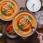 Hummus z ciecierzycy i harissy