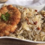 Kiszona kapusta z boczkiem i cebulą