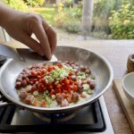 ryż z wędzonką i fasolką czerwoną przygotowanie