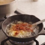 corba zupa z soczewicy z Turcji - przygotowanie masła z papryką dodatku do zupy